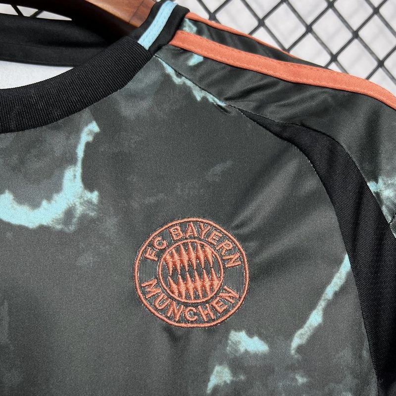 Kit Criança Bayern Munich Alternativa 24-25 - Bundesliga