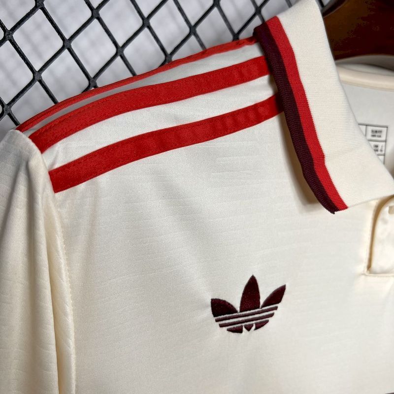 Camisola Bayern Munich 3º Equipamento 24-25 - Bundesliga