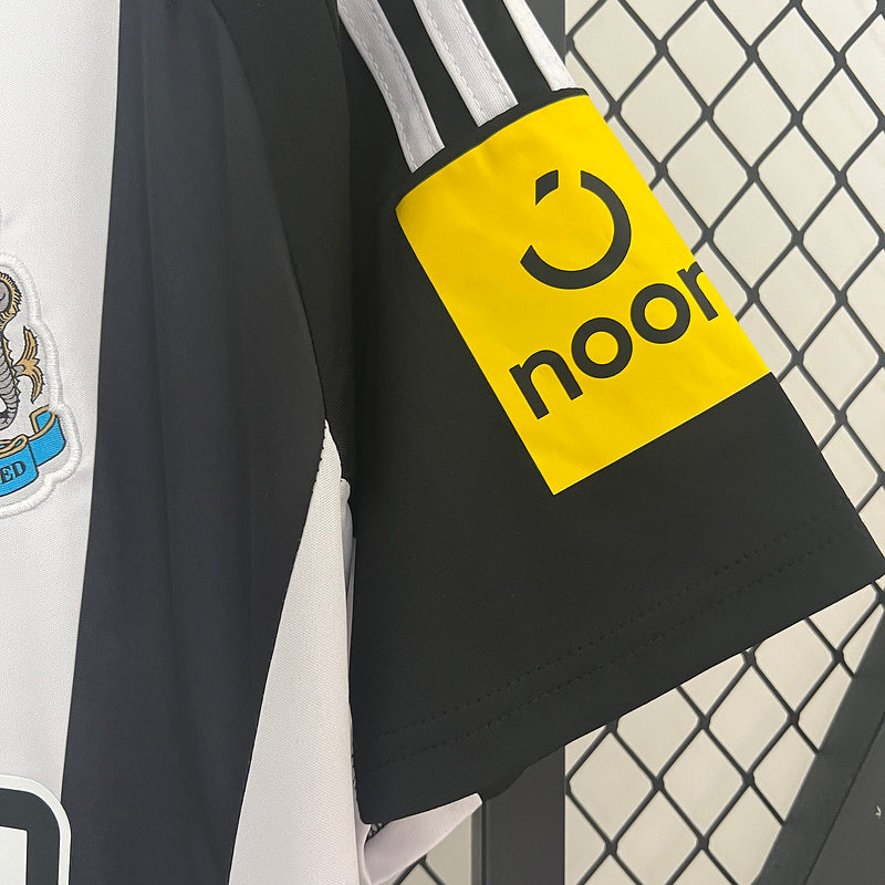Camisola Newcastle Principal 24-25 - Premier League